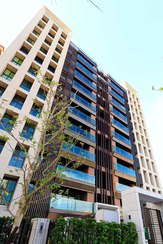 建案【海華御璽】